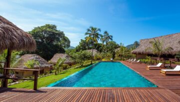 piscina frontal watapuy