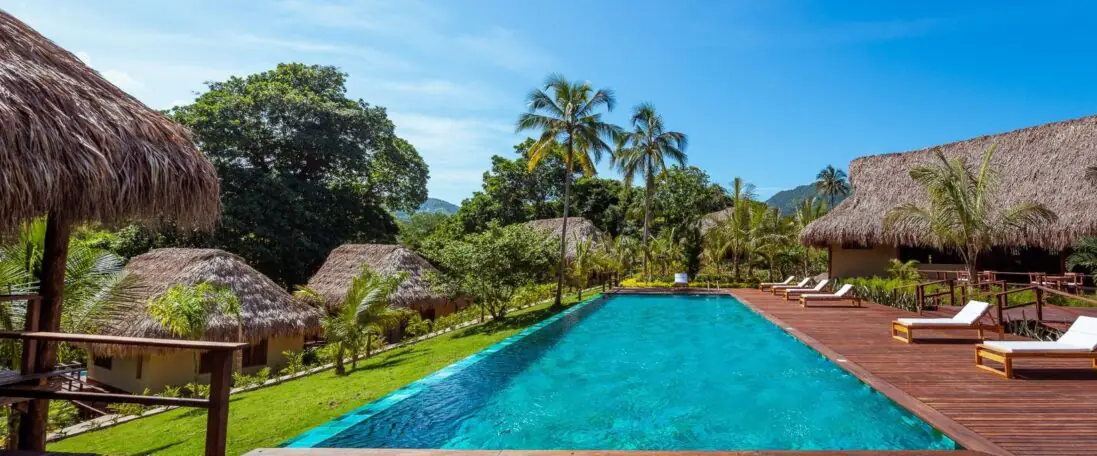 piscina frontal watapuy